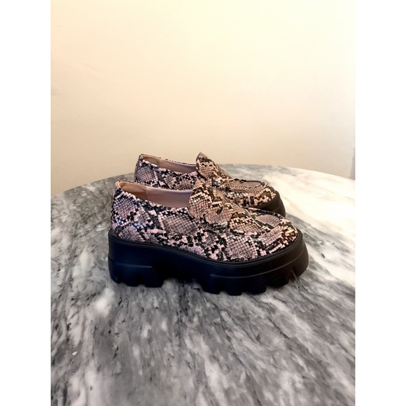 Essentiel Antwerp Snakeskin Effect Platform Loafers Size 37 - Picture 8 of 11